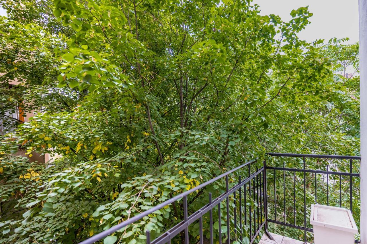 Apartamento Sofia'S Vintage Gem: Spacious 2Bd Flat On Solunska Exterior foto